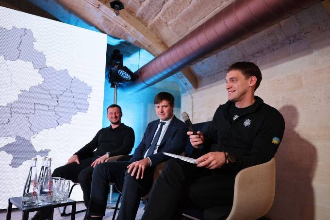 Прифронтові громади ініціюють Програму відновлення: понад 200 учасників підтримали ініціативу
